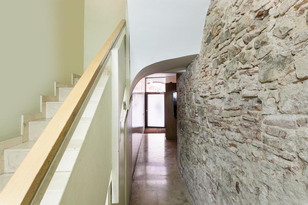 Ola Living Cnd Canuda Barcelona Exteriér fotografie